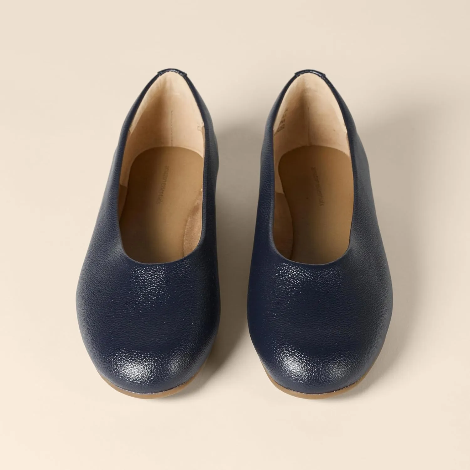Amazon Essentials Women's Glove Ballet Flats