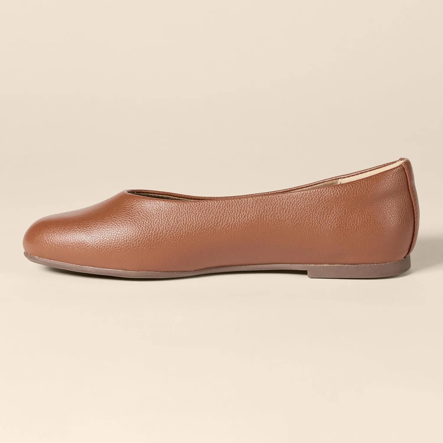 Amazon Essentials Women's Glove Ballet Flats