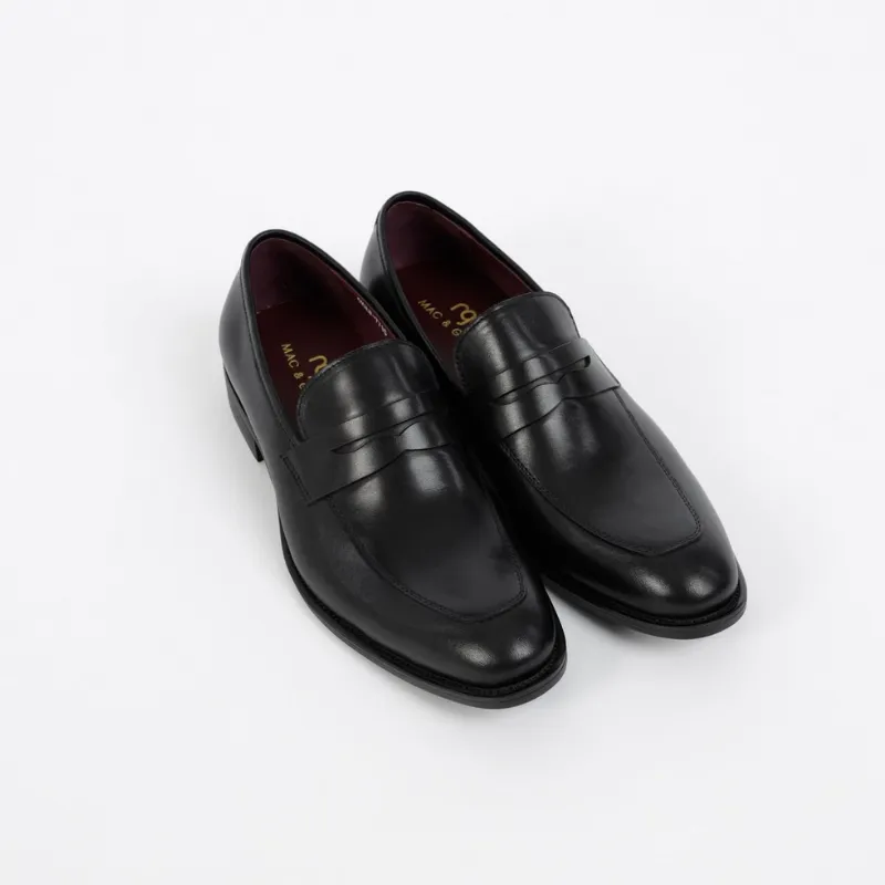 Classic Felipe Penny Loafer in Black