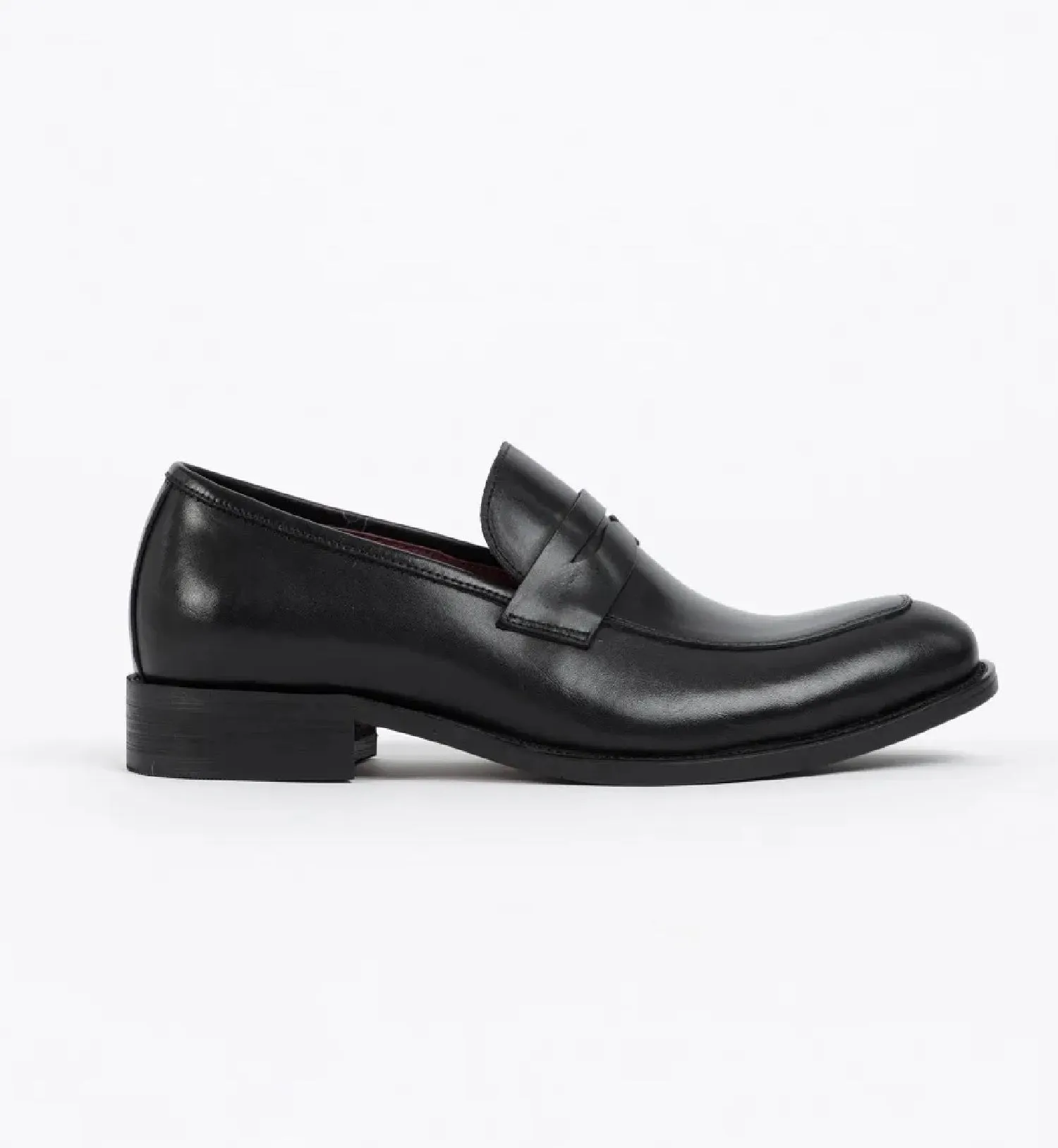 Classic Felipe Penny Loafer in Black