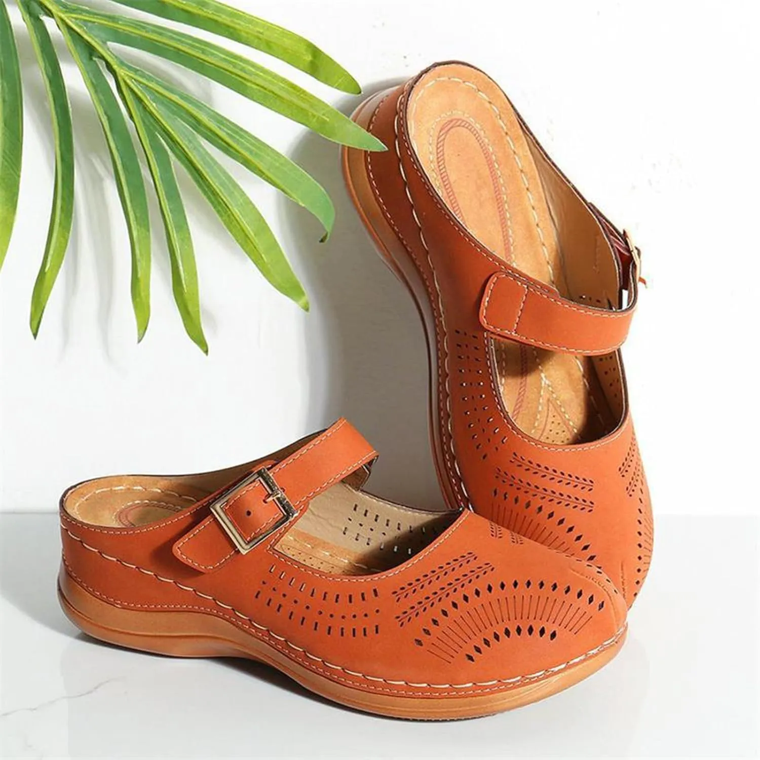 Clogs for Women Mule Sandals Comfortable Summer Platform Orthopedic Sandals, Round Toe Closed Toe Walking Slippers Hollow Out Breathable Buckle Walking Shoes