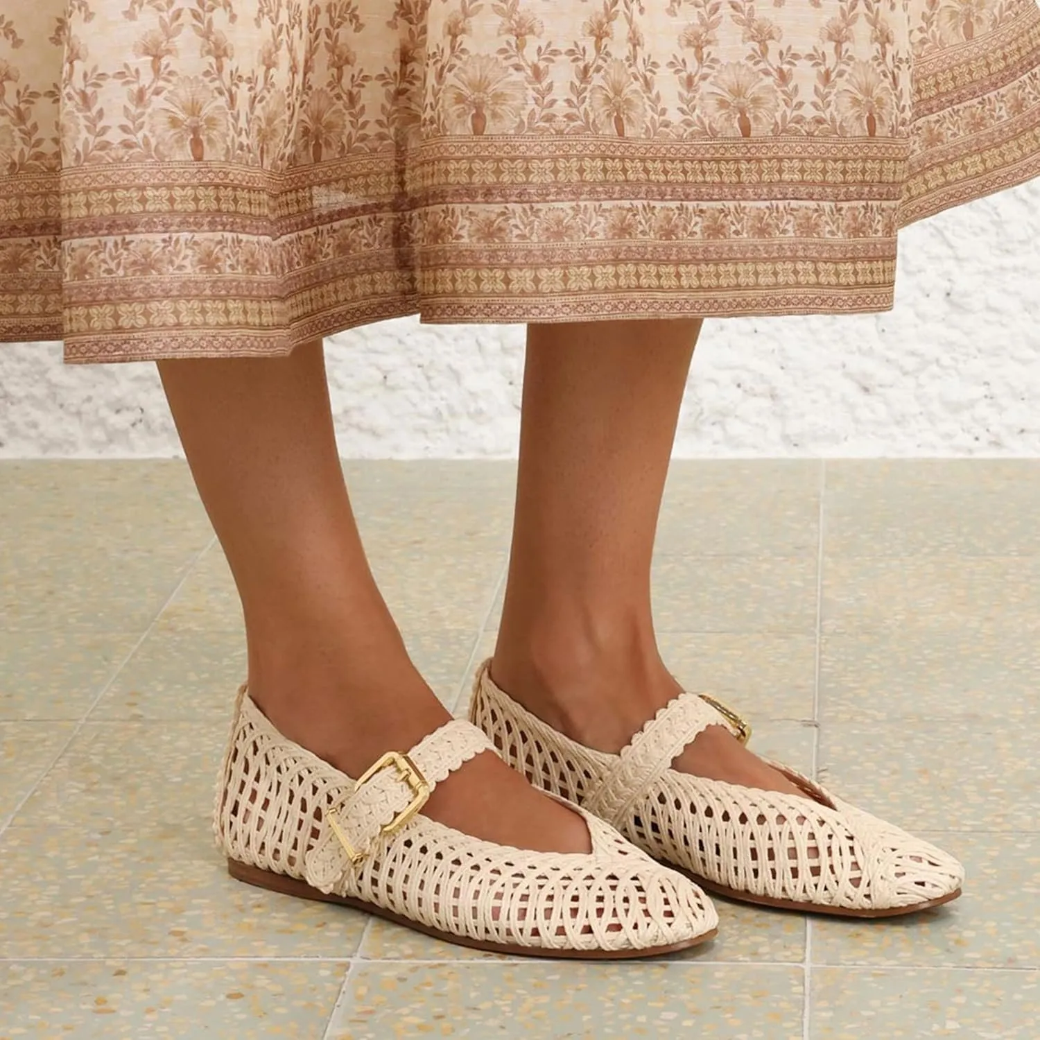 Crochet Shoes for Women Comfortable Ballet Flats with Breathable Embroidery Thread Round Toe Pull-On Design Fashionable Footwear
