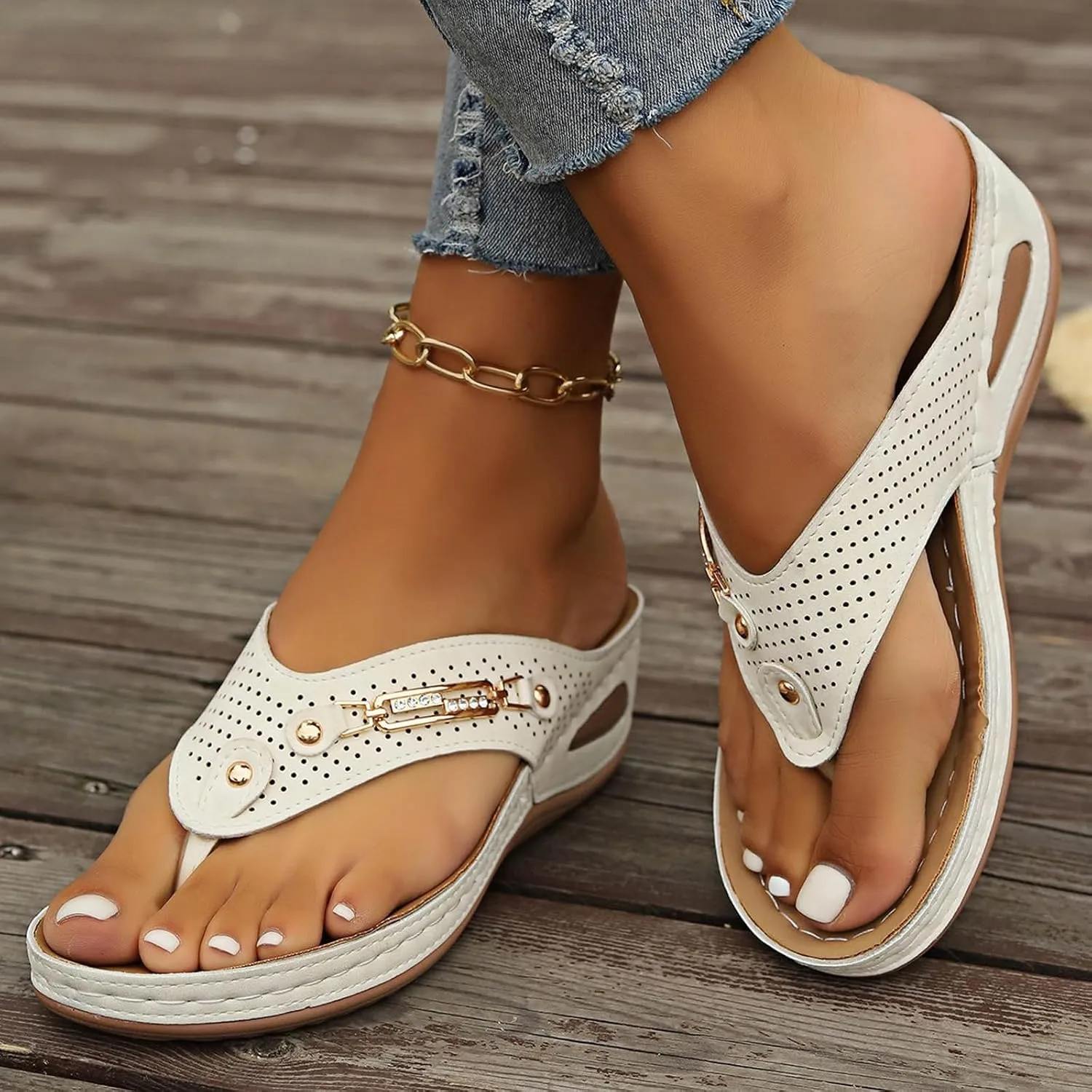 Fashion Mesh Breathable Sandals 2025 New, Chain Clip Toe Orthopedic Sandals Women Summer Dressy Casual Comfy Beach Slides