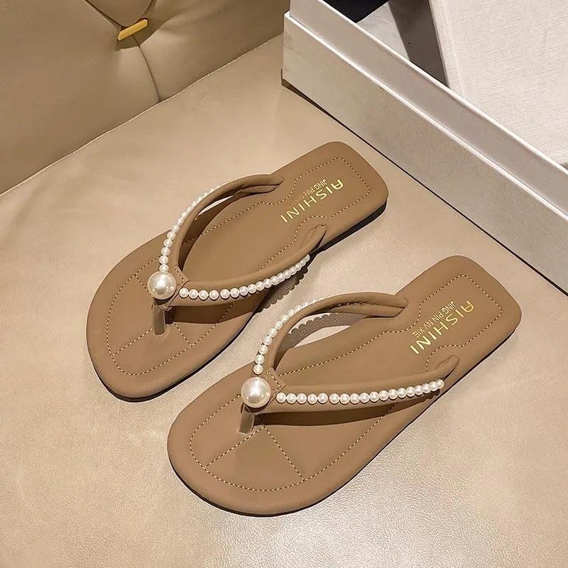 Flip-flops women's 2025 summer new Korean version fashion outer wear rhinestone toe flat heel beach cool slippers wholesale