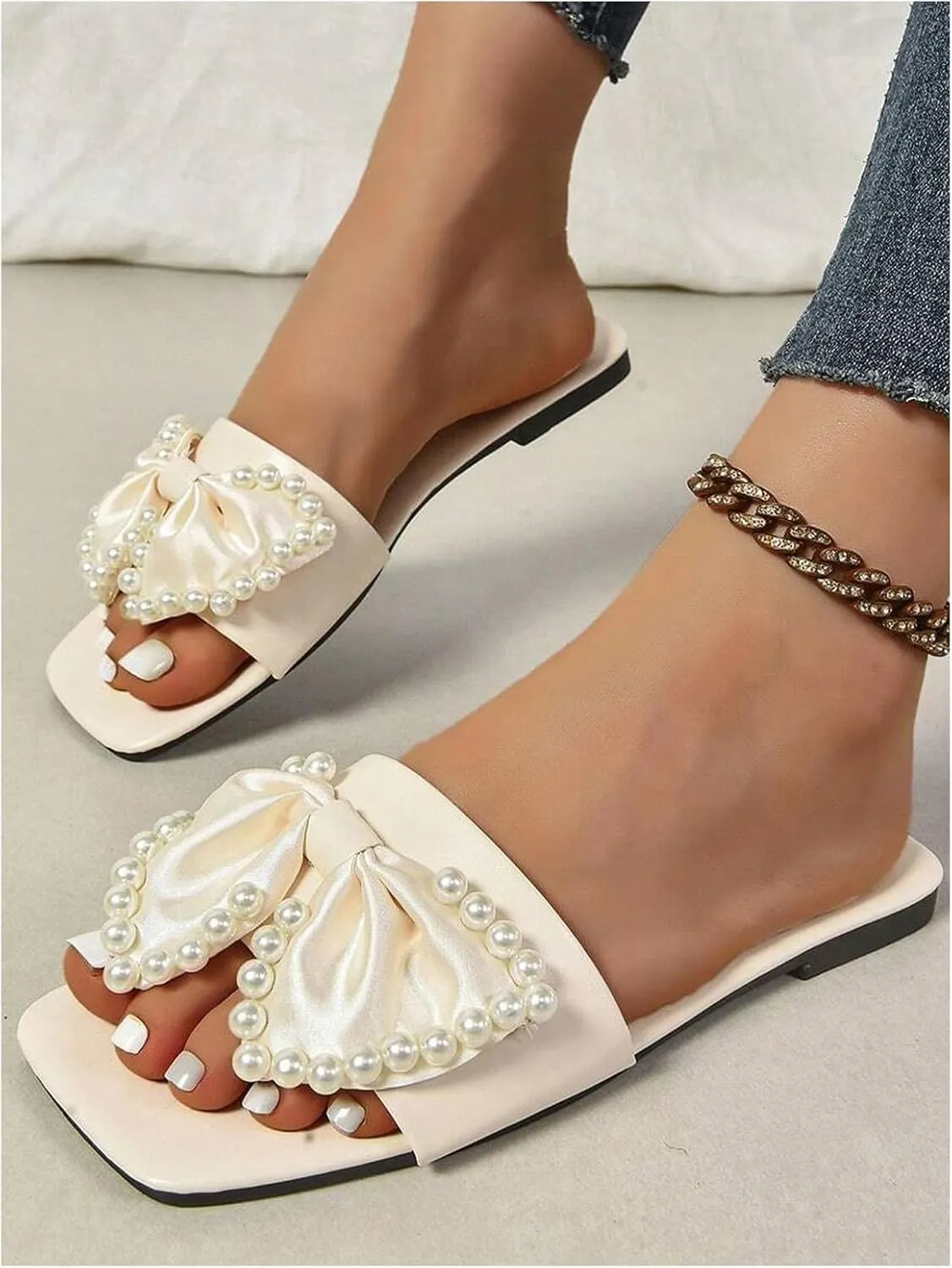 GORGLITTER Women's Summer Bow Beach Flat Cute Sandals 2025 Slip On Square Open Toe Vacation Slide