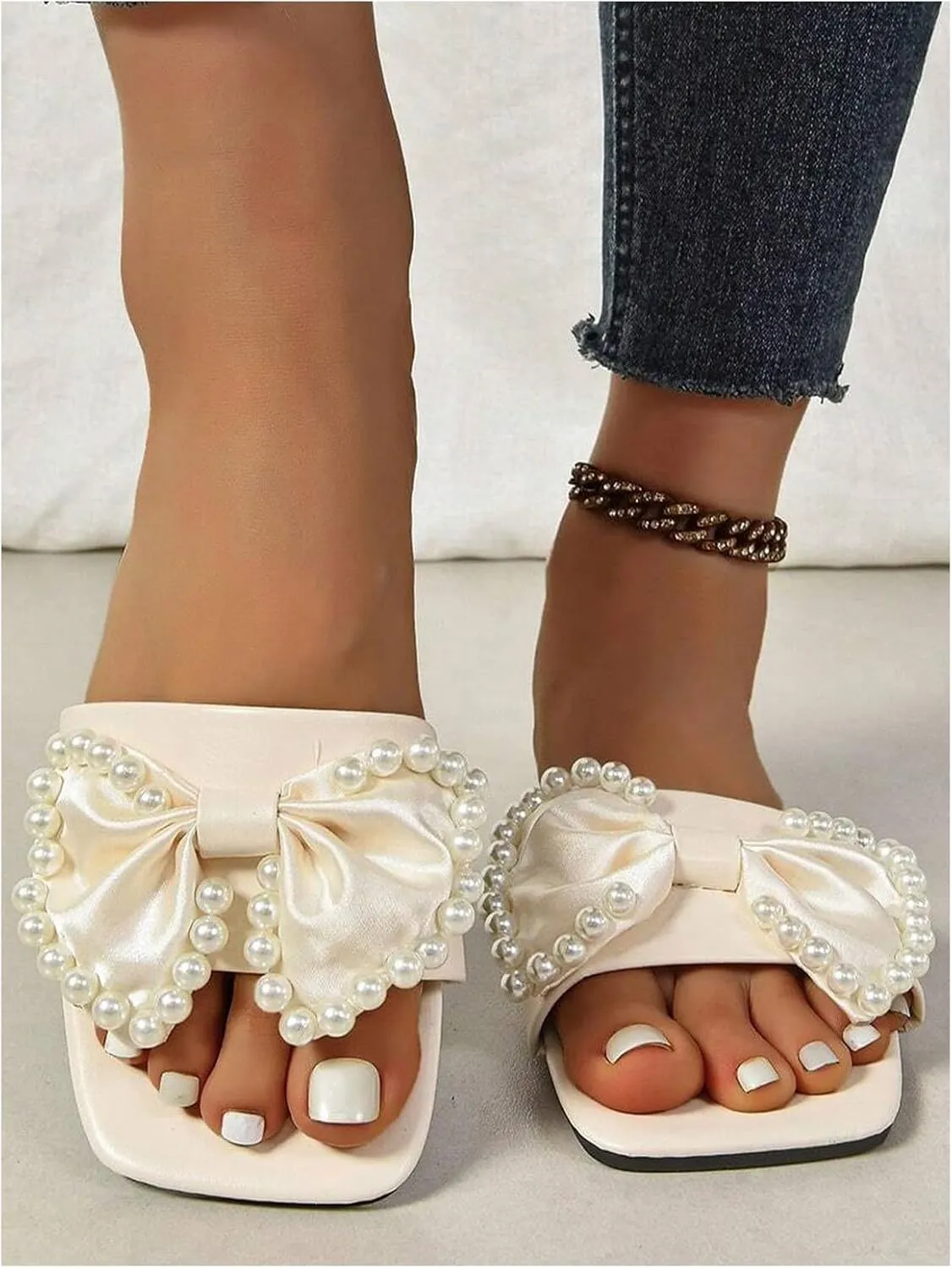 GORGLITTER Women's Summer Bow Beach Flat Cute Sandals 2025 Slip On Square Open Toe Vacation Slide