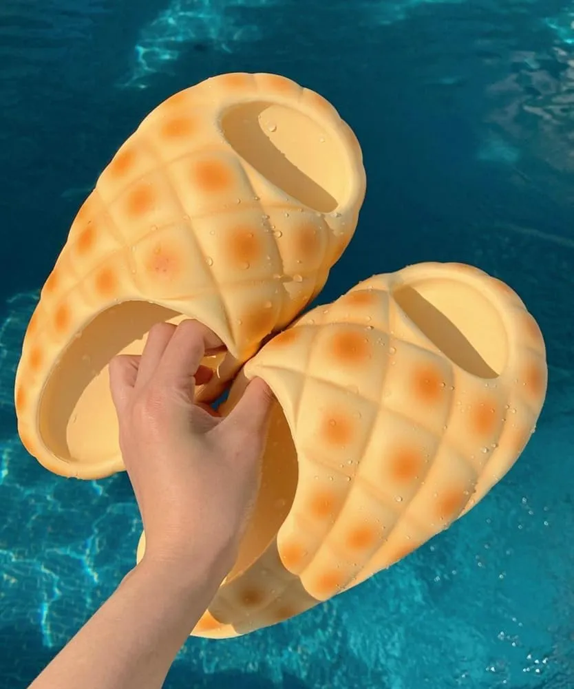 Halemet Cartoon Bread Sandals for Women 2025 Platform Sandals with Arch Support Comfort House Slides for Summer Outdoor 2025