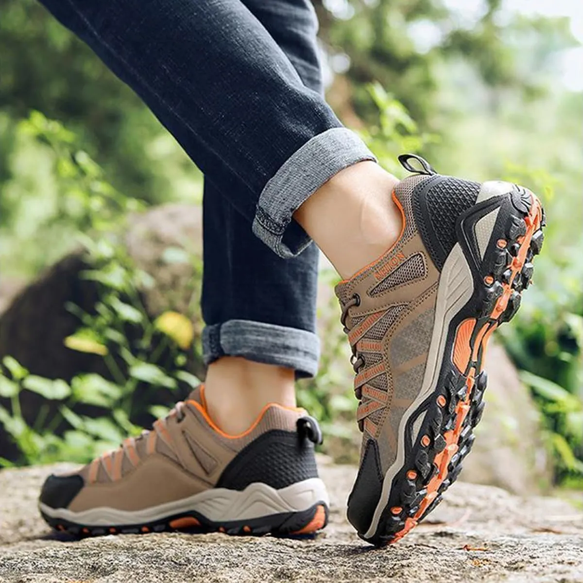 Hiking Shoes Mens Waterproof Mountain Trekking Shoes Women Breathable Walking Shoes Outdoor Sports Winter Boots