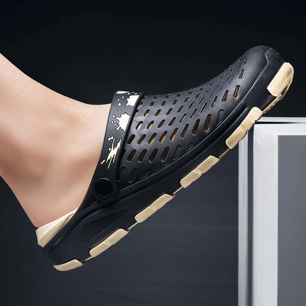 HYDLONGR Men's Women's Comfortable Non-Slip Garden Sandals Quick-Qrying Beach Slippers Breathable Clogs Shoes