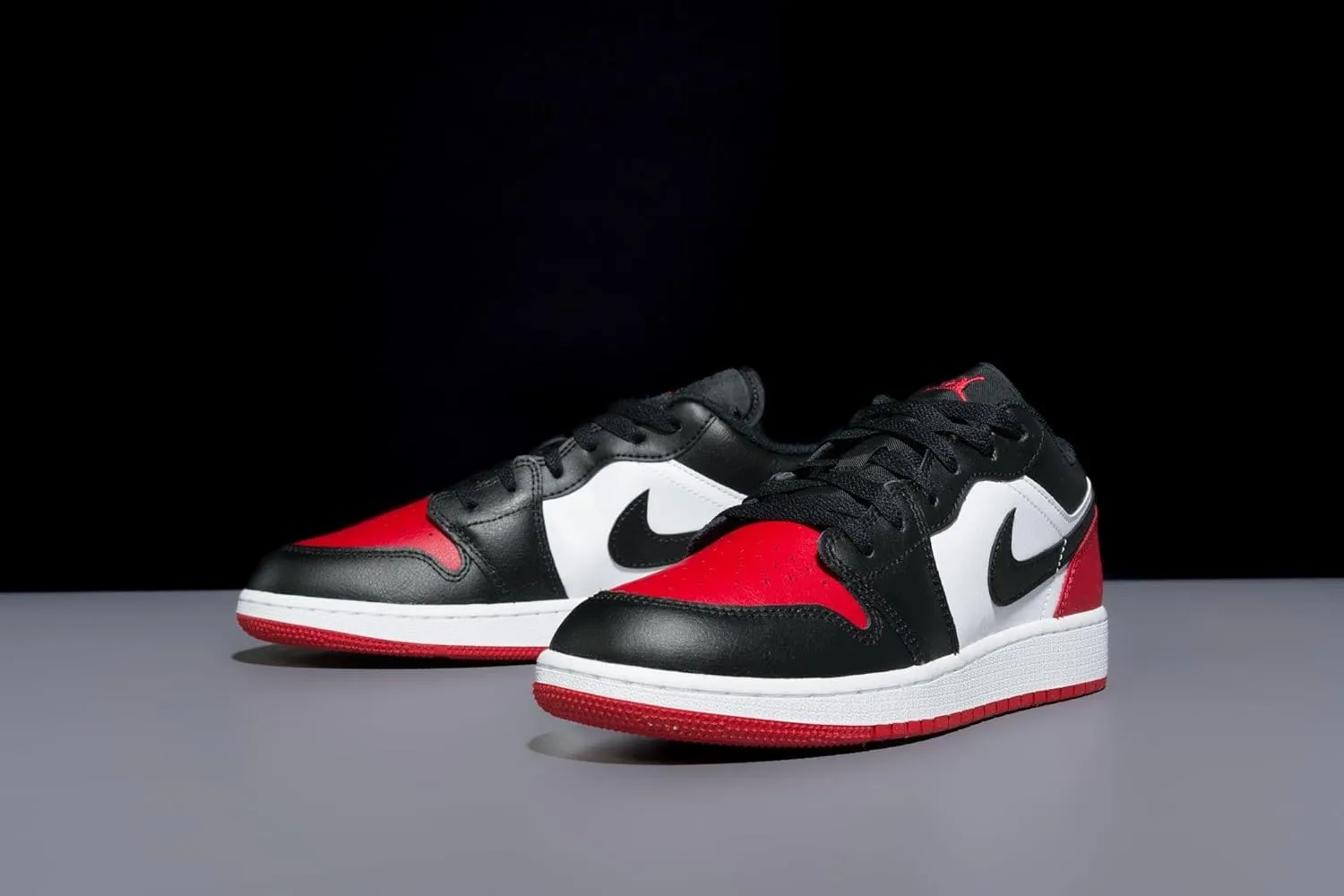Jordan Boy's Air 1 Low (Big Kid)