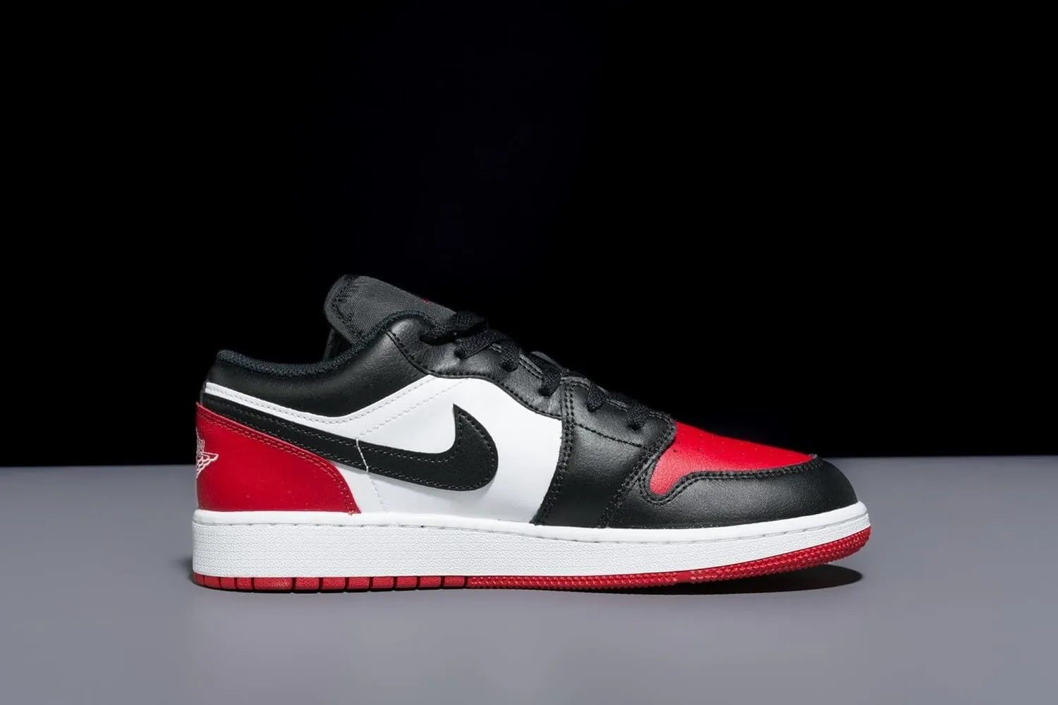 Jordan Boy's Air 1 Low (Big Kid)