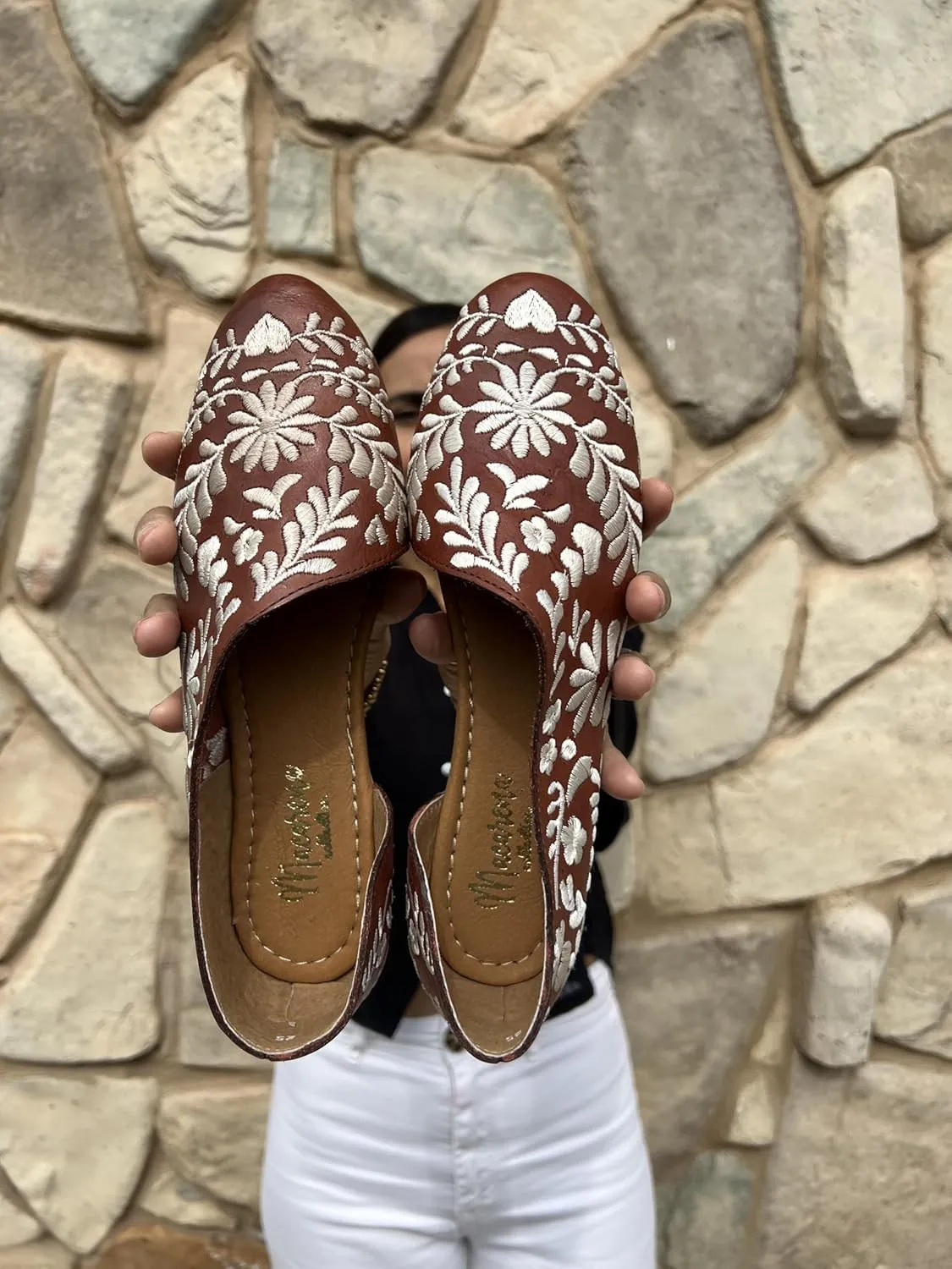 Macarena Collection Sandals women Huarache Sandal Colorful Leather Mexican Comfort Walking Handcrafted Leather Embroidered Flats - Mexican Artisan Design Maky