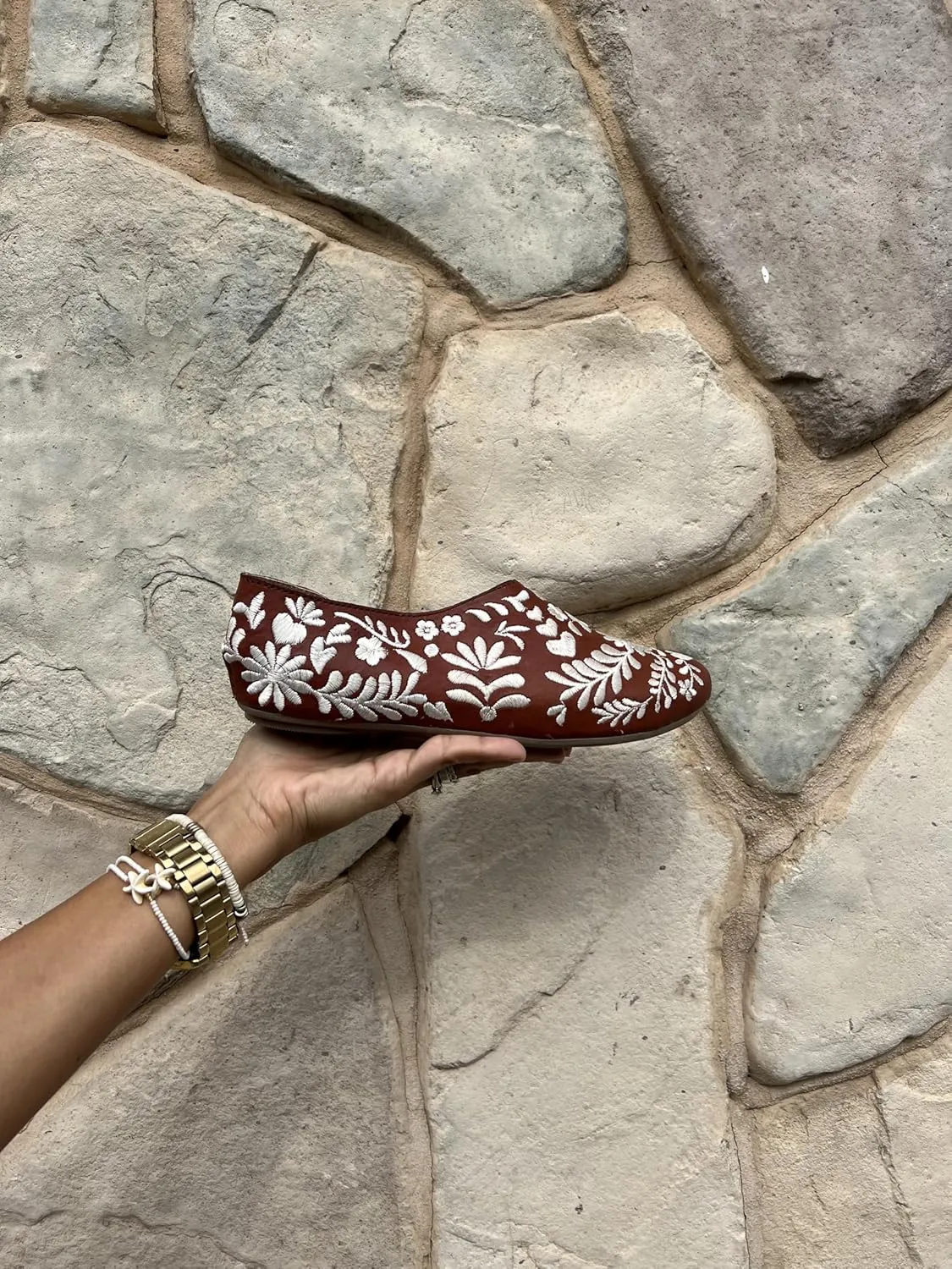 Macarena Collection Sandals women Huarache Sandal Colorful Leather Mexican Comfort Walking Handcrafted Leather Embroidered Flats - Mexican Artisan Design Maky
