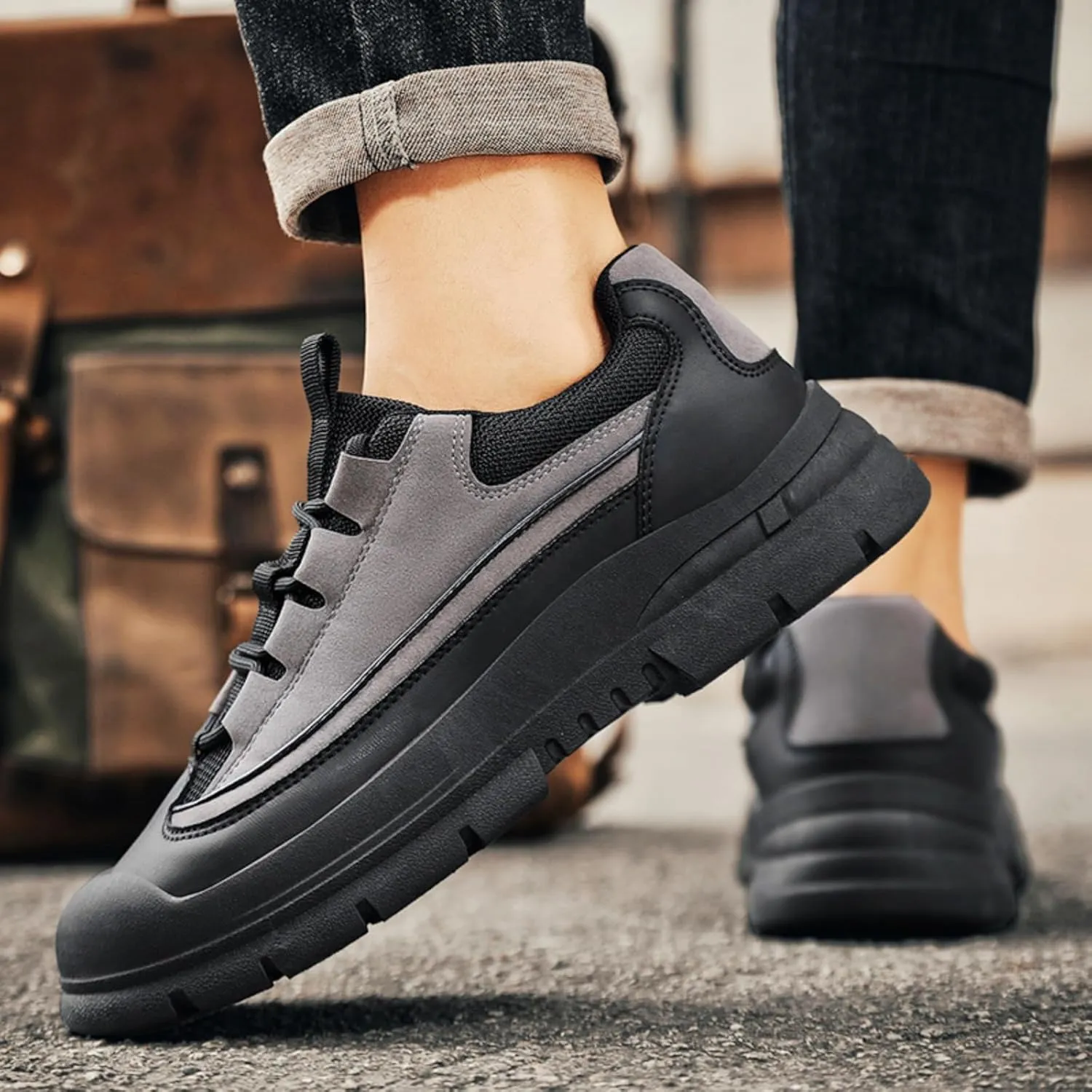 Men's Casual Sneakers Low-Top Leather & Breathable Mesh Chunky Sole Anti-Slip Walking Shoes with Flexible Cushioning for Business Casual & Daily Wear