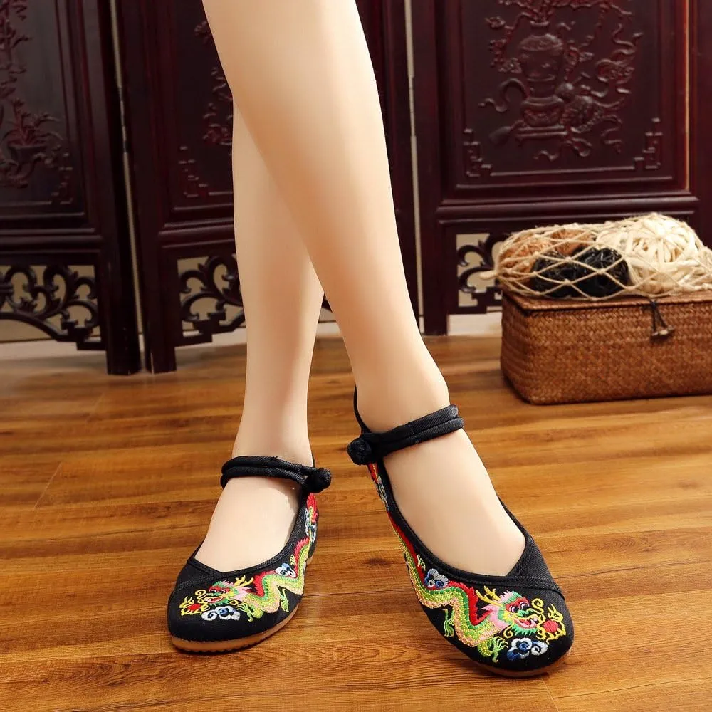 Qhome Womens Chinese Traditional Dragon Embroidery Flats Cheongsam Walking Mary Jane Shoes
