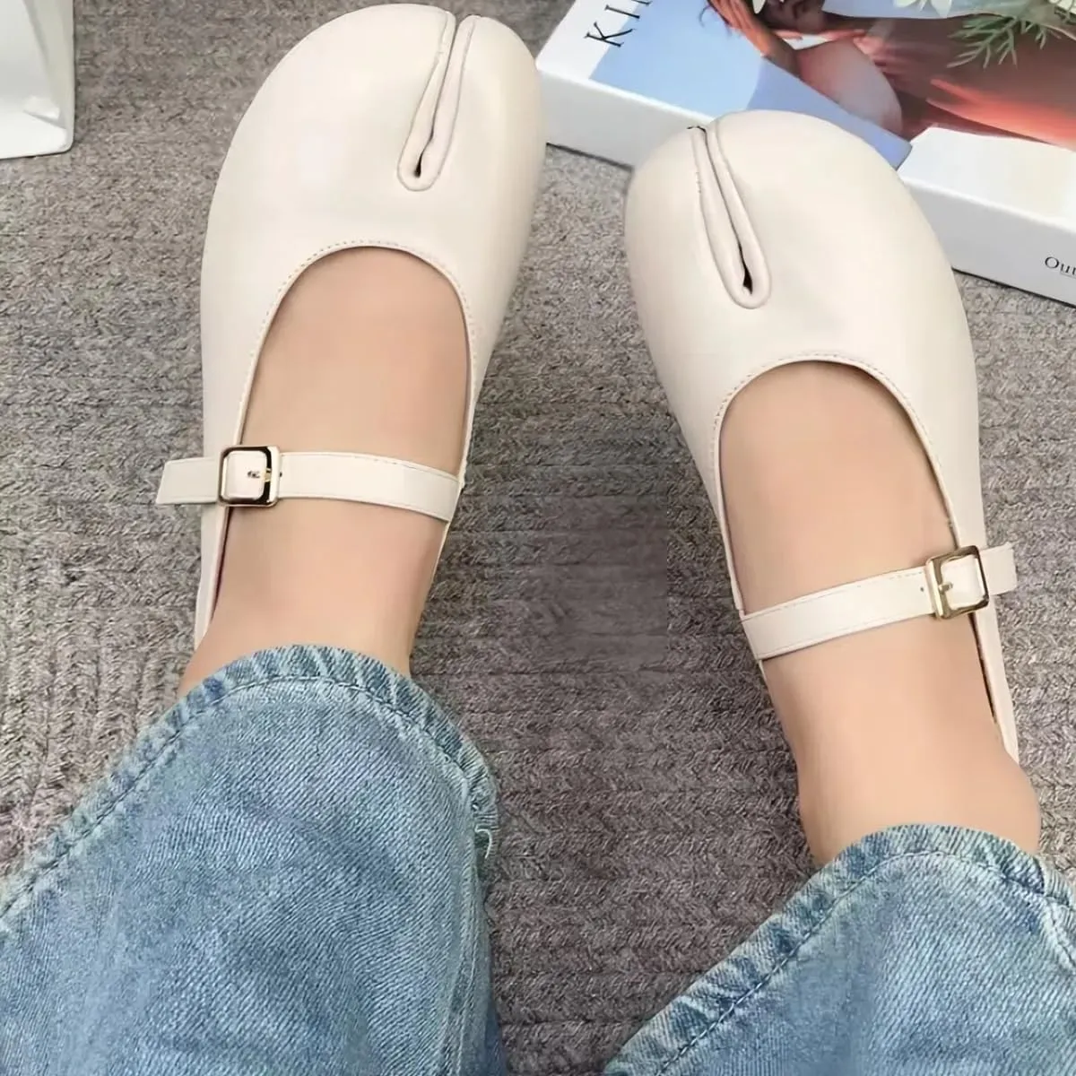 Retro Tabi Ballet Flats Shoes for Women Single-Strap Genuine Leather Mary Jane Flat Closed Split-Toe Low-Cut Soft Upper and Insole Comfort Office Work