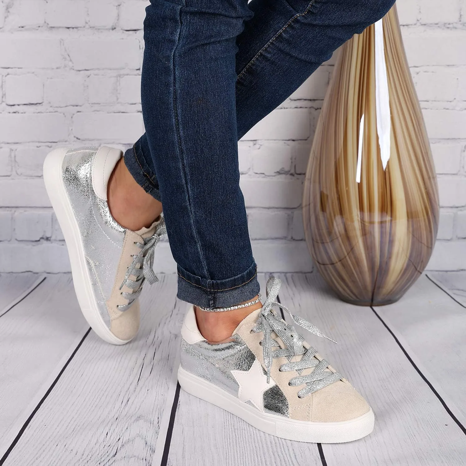 RF ROOM OF FASHION Women's Casual Low Top Trendy Fashion Sneakers Flats