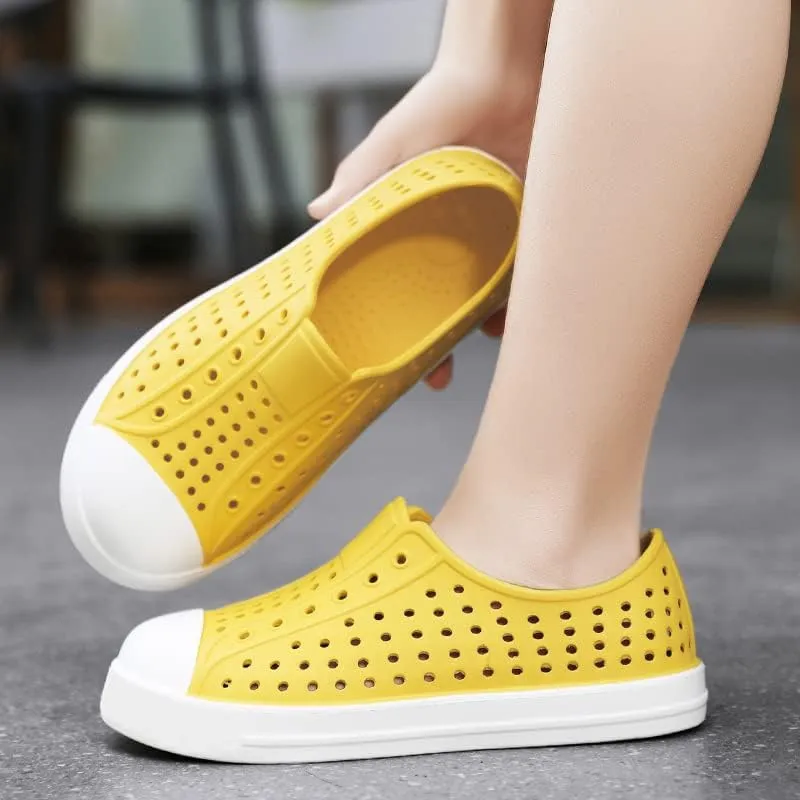 SECHRITE Kids Garden Clogs Shoes Outdoor Breathable Slip on Rubber Sandals Beach Water Shoes