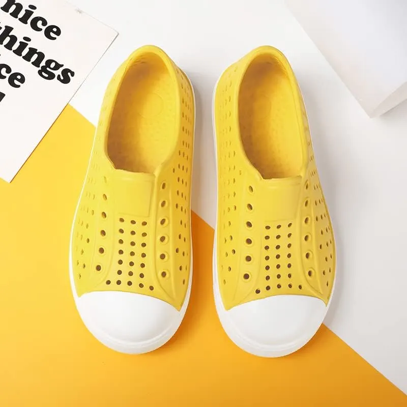 SECHRITE Kids Garden Clogs Shoes Outdoor Breathable Slip on Rubber Sandals Beach Water Shoes