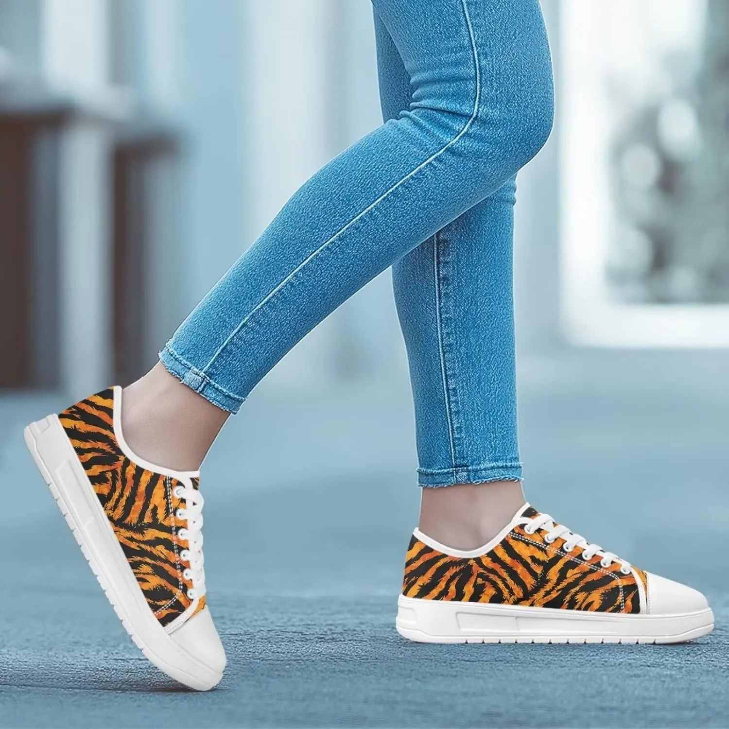 Slip on Sneakers Womens Wide Width Casual Breathable Polyester Running Sneakers Lightweight Low Top Soft Sole Walking Shoes