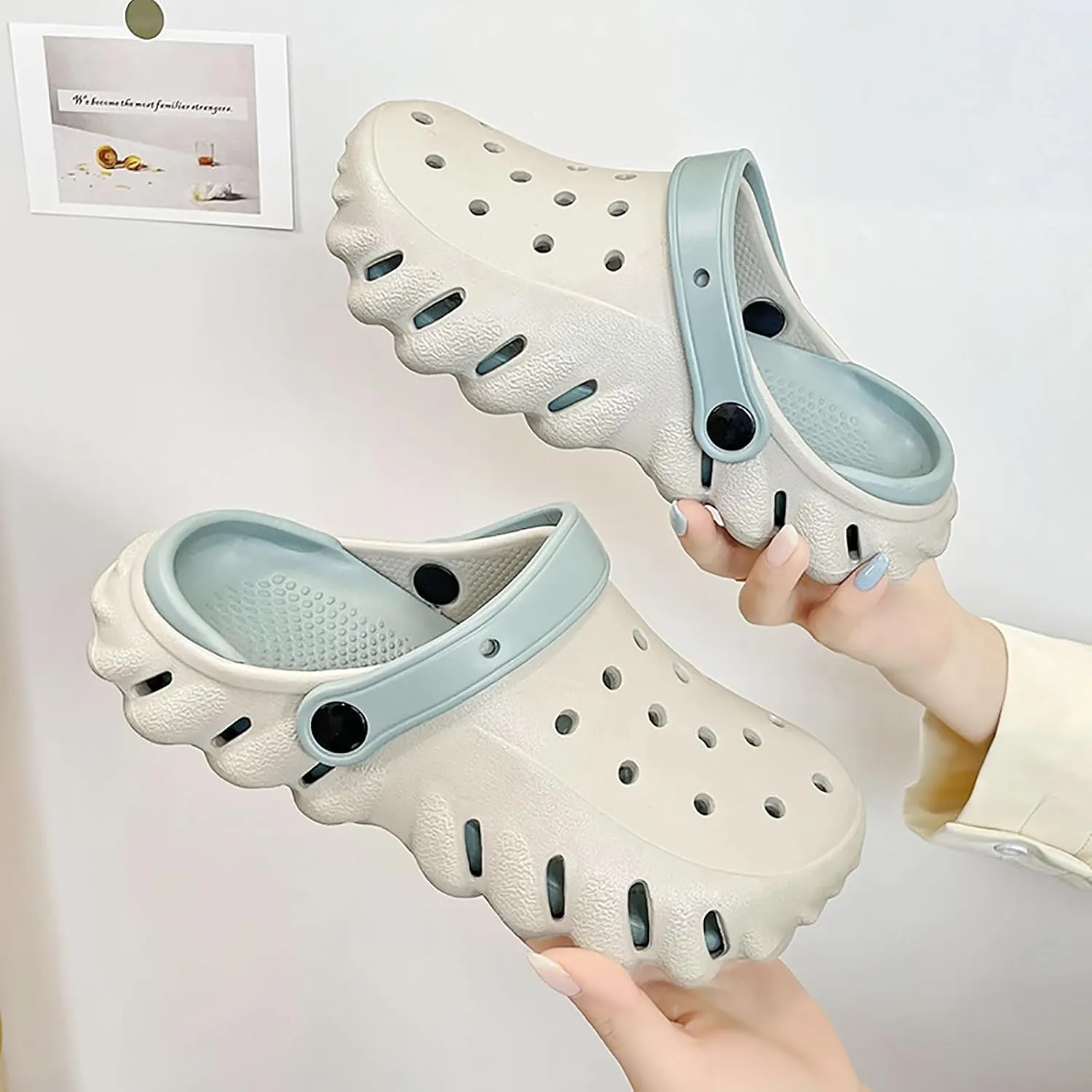 Solaud Women Men Comfortable Clogs Shoes Soft Breathable Non-Slip Unisex Garden Outdoor Beach Clog Sandals