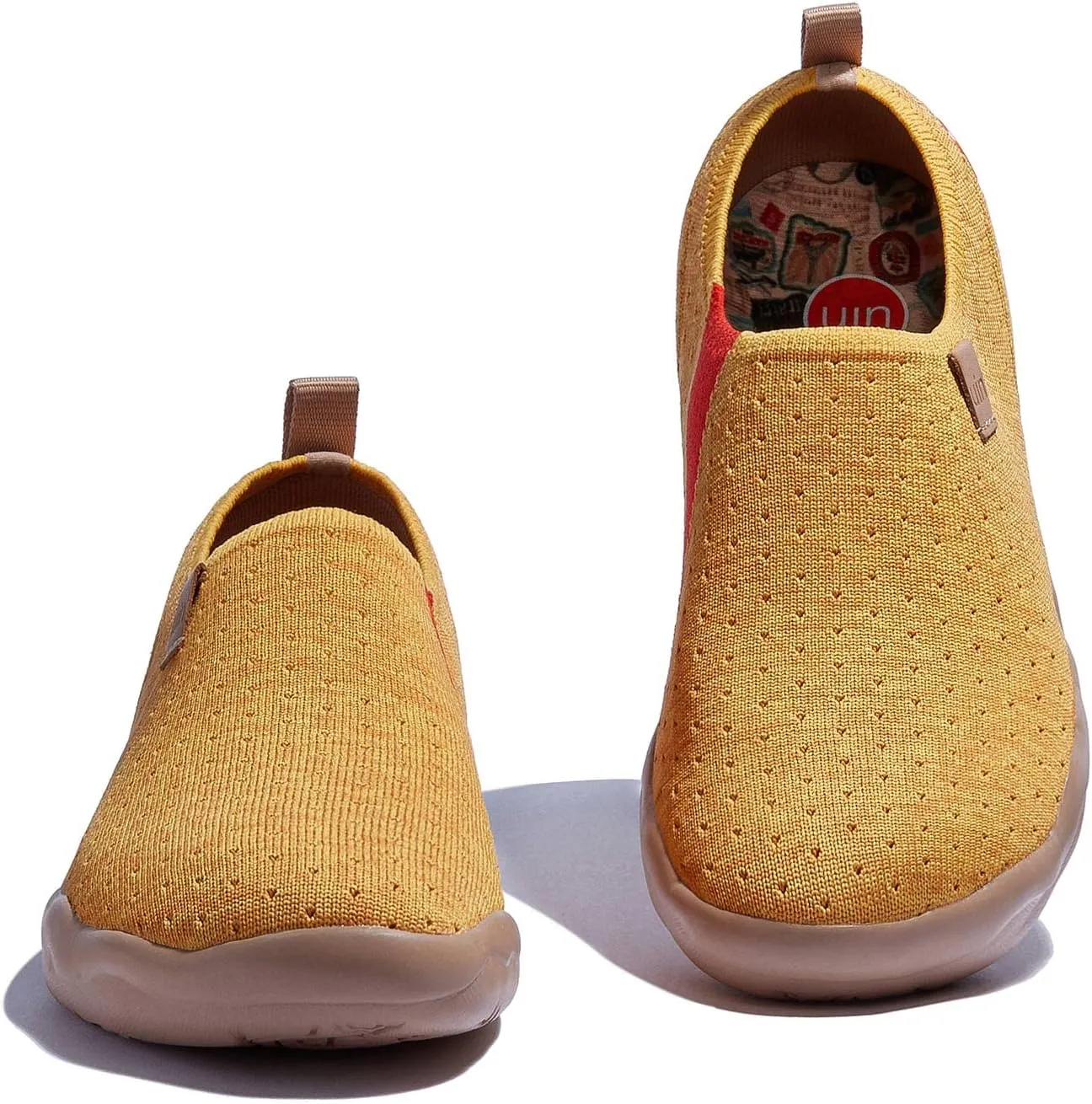 UIN Women's Slip Ons Lightweight Flats Sneakers Walking Casual Loafers Solid Color Travel Shoes