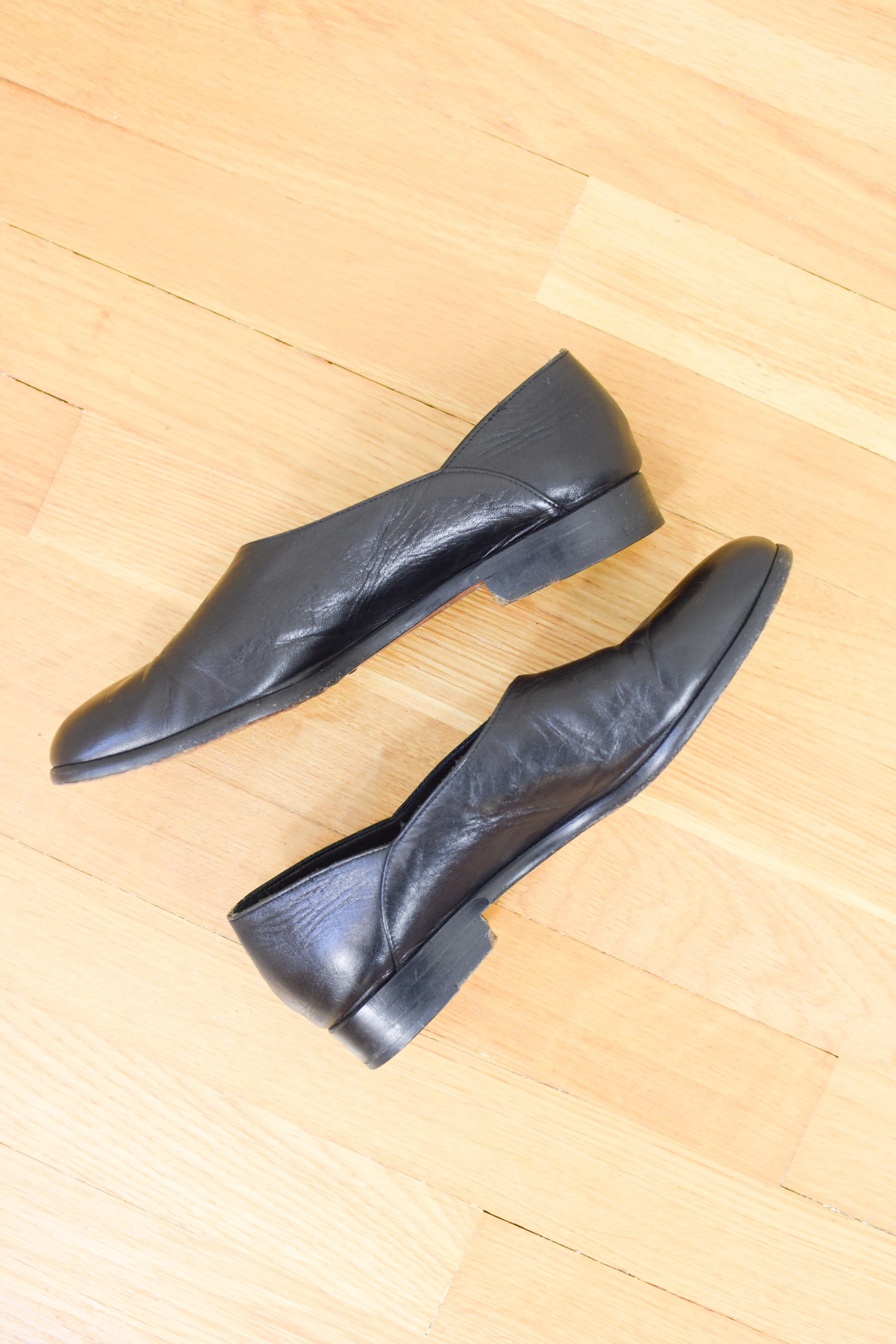 Vintage Cole Haan Italian Leather Slip Ons | US 8