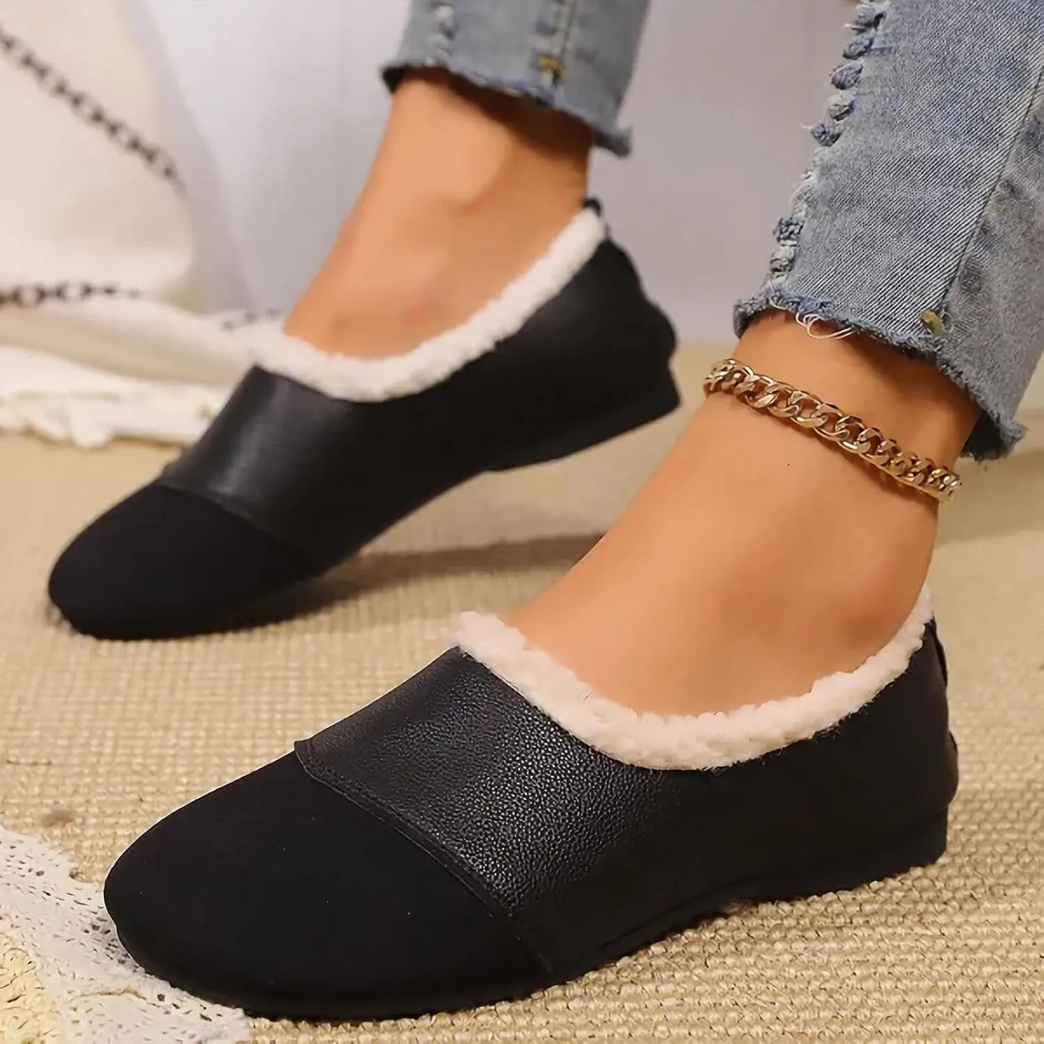 Warm Winter Leather Shoes for Women Shoes with Fuzzy Inside Women Suede Comfortable Slip on Shoes Indoor Outdoor Flats Walking Casual Shoes