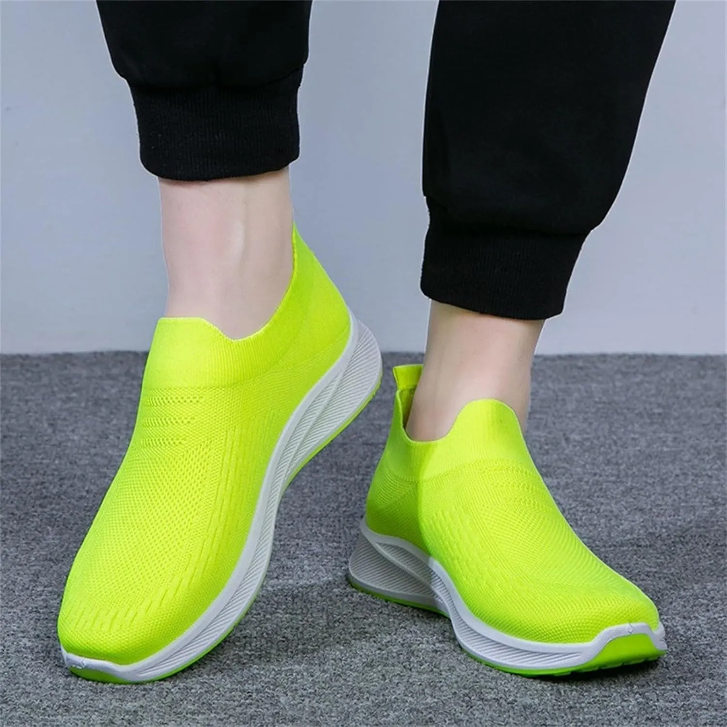 Women Running Shoes Lightweight Breathable Walking Shoes Non Slip Sneakers Mesh Workout Casual Sports Sneaker