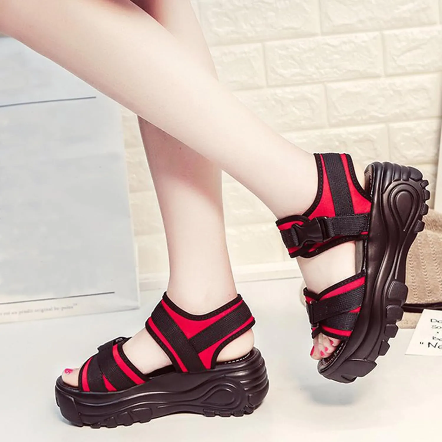 Women'S Adjustable Buckle Platform Non Slip Mom Sandals Fashion Round Open Toe Memory Foam Increase Height Chunky Sole Roman Sandals For Beach Walking Party