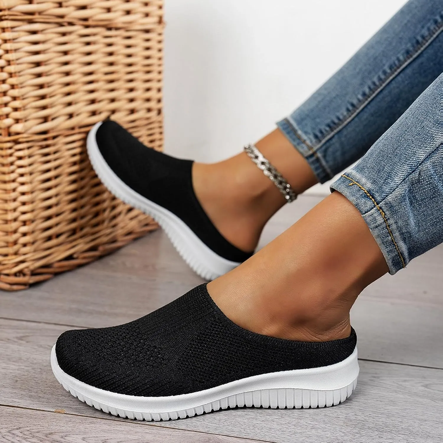 Womens Sport Sandals Slides Slip On Mules Open Back Shoes Comfort Walking Breathable Slippers Closed Toe Slides