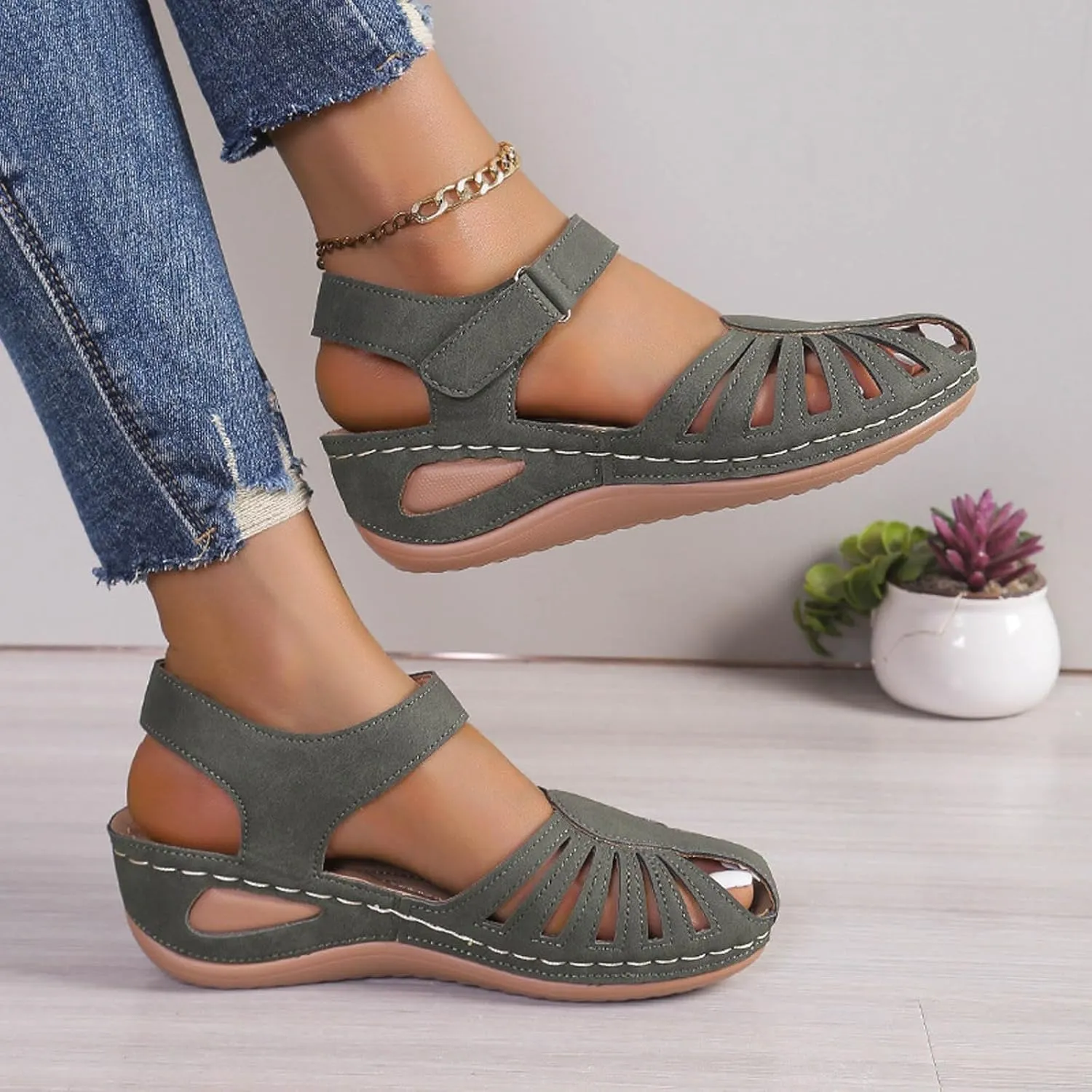 Womens Summer Bohemia Orthopedic Sandals, Vintage Casual Hollow Out Sandals Closed Toe Breathable Ankle Strap Platform Sandal
